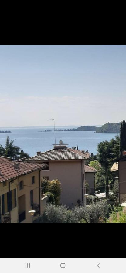 Valle Fiorita 42 - Lake View Studio Gardone Riviera Εξωτερικό φωτογραφία