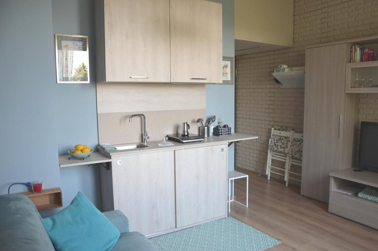 Valle Fiorita 42 - Lake View Studio Gardone Riviera Εξωτερικό φωτογραφία