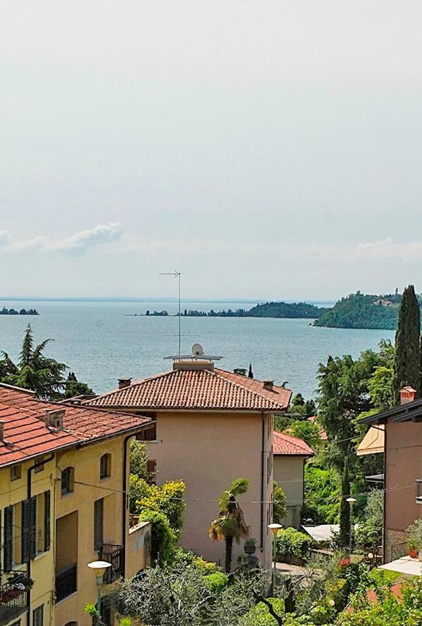 Valle Fiorita 42 - Lake View Studio Gardone Riviera Εξωτερικό φωτογραφία